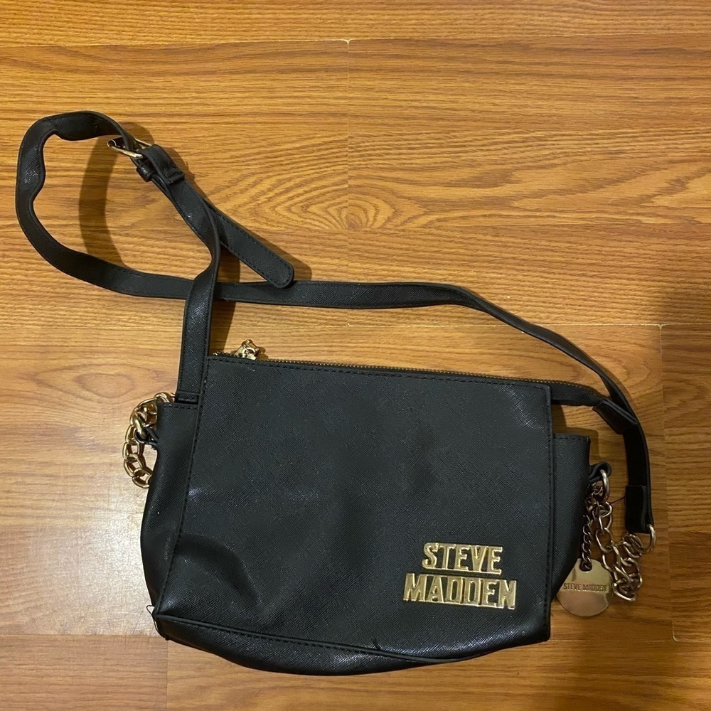 Steve Madden Crossbody Purse (GB) - Picture 2 of 12
